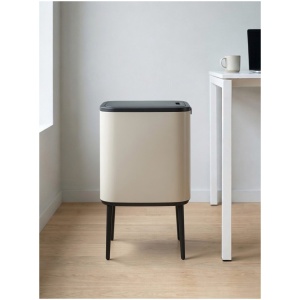 Bo Touch Bin Luxe Pedaalemmer 36L - Soft-Touch Afvalemmer Keuken met Stil Sluitend Deksel, Metalen Gouden Afwerking, Ruimtebesparende Design Prullenbak met Uitneembare Binnenemme Ganeey